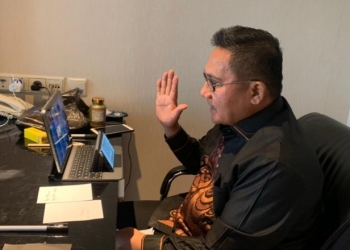 Wali Kota Gorontalo, Marten Taha saat memberikan materi saat webinar otanaha. Foto (Diskominfo Kota Gorontalo