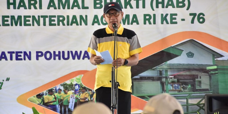 Bupati Pohuwato saat menghadiri HAB Kemenag tingkat Pohuwato