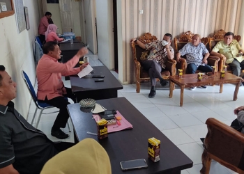 Komisi A, DPRD Kota Gorontalo kunjungi Kantor Kesbangpol Kota Gorontalo, bahas program kerja 2022, Kamis (2/12/2021). Foto : istimewa