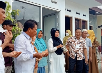 Komisi B, DPRD Kota Gorontalo lakukan sidak di UKM limaya, kelurahan Molosipat U, Kecamatan Sipatana, Kota Gorontalo, Senin (30/11/2021). Foto : Sari/gopos