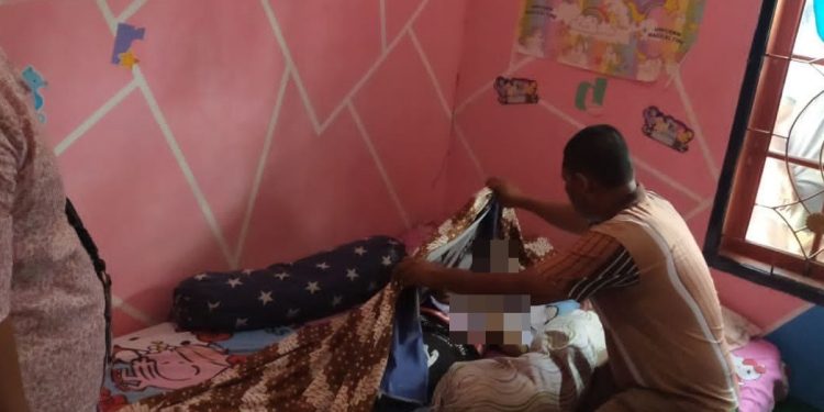 Seorang istri berinisial  NT alias Nining meninggal dunia setelah diduga mengalami penganiayaan dari suaminya BS alias Bagoes, Rabu (1/12/2021) (istimewa)