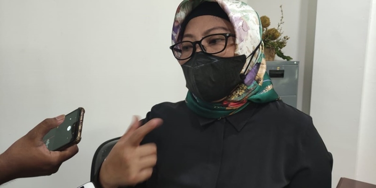 Ketua Komisi II DPRD Provinsi Gorontalo, Espin Tulie, Senin (13/12/2021) (istimewa)