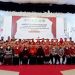 Proses pelantikan 102 Perawat alumni dari Poltekkes Kemenkes Gorontalo yang dinyatakan kompoten dan memiliki STR untuk bertugas sebagai tenaga kesehatan. Foto sari/gopos
