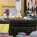Suasana rapat pimpinan (rapim) evaluasi penyerapan anggaran OPD dilingkup Pemprov Gorontalo, untuk serapan bulan Desember, Kamis (23/12/2021), yang dipimpin Gubernur Rusli,  dan didampingi Sekdaprov Gorontalo Darda Daraba serta Asisten II Sutan Rusdi.  (Foto: Salman)