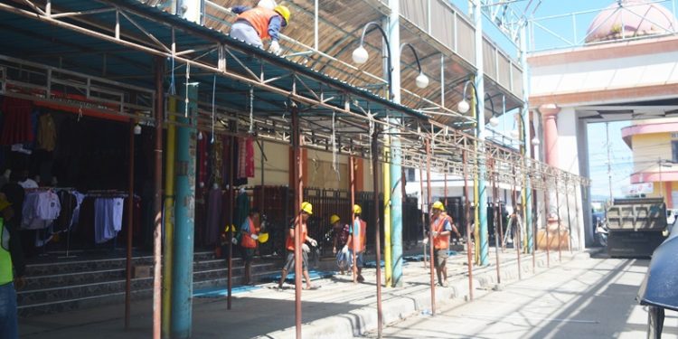 Pasar Lama Kota Gorontalo Bakal Diubah Jadi Kawasan Belanja Wisata. (foto: Putra/Gopos)