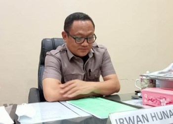Anggota pansus DPRD Kota Gorontalo, Irwan Hunawa. Foto : Sari/gopos