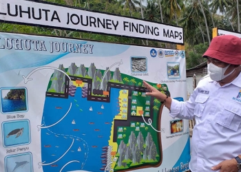 Bupati Bone Bolango, Hamim Pou saat melaunching Oluhuta Journey Finding di Desa Oluhuta Kecamatan Kabila Bone, Kamis (13/1/2022). (Foto Indra/Gopos)