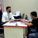 Tersangka JK (kaos hitam) saat menjalani pemeriksaan di Sat Reskrim Polres Gorontalo Kota. (sari/gopos)