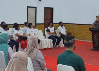 Wali Kota Tatong Bara Sambut Kunjungan Hukum Tua dan Perangkat Desa Winuri Minut