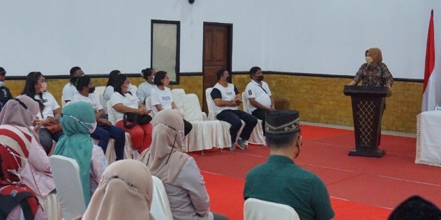 Wali Kota Tatong Bara Sambut Kunjungan Hukum Tua dan Perangkat Desa Winuri Minut