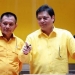 Sekretaris Jenderal DPP Partai Golkar Lodewijk F. Paulus (kiri) bersama Ketua DPP Partai Golkar, Airlangga Hartanto (istimewa)