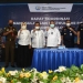 Wagub Gorontalo H. Idris Rahim (tengah),  pada penandatanganan Deklarasi penanganan Destructive Fishing pada Rakor yang digelar oleh Ditjen Pengawasan Sumber Daya Kelautan dan Perikanan di aula RRI Gorontalo, Rabu (12/1/2022). (Foto: Harus)