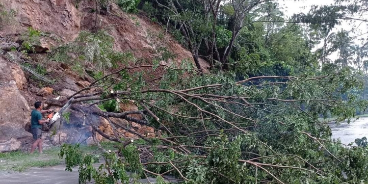 Longsor Akses Masuk ke Kotamobagu Tertutup