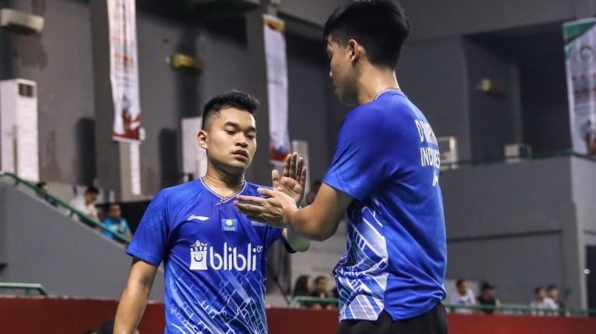 Ilustrasi Pasangan ganda putra Leo Rolly Carnando/Daniel Marthin. Indonesia menurunkan 22 pemain kombinasi senior dan junior dalam ajang All England 2022. (suara)