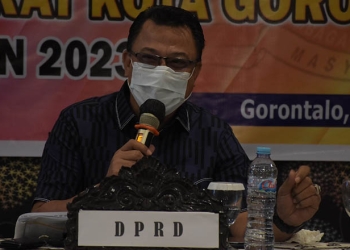 Erman Latjengke, Aleg DPRD Kota Gorontalo, hadiri Musrembangda tingkat kecamatan Kota Barat, Kota Gorontalo, Senin (14/2/2022). Foto : Humas Dekot.