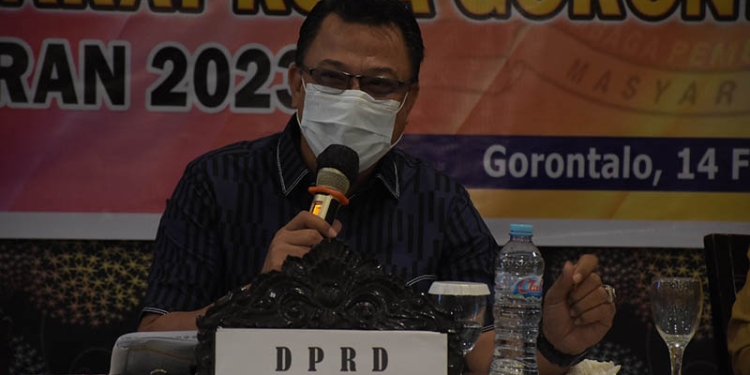 Erman Latjengke, Aleg DPRD Kota Gorontalo, hadiri Musrembangda tingkat kecamatan Kota Barat, Kota Gorontalo, Senin (14/2/2022). Foto : Humas Dekot.