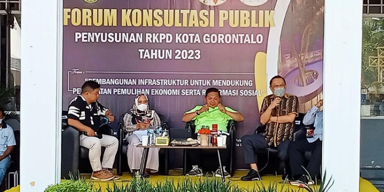 Forum Konsultasi publik penyusunan Rancangan Kerja Pemerintah Daerah (RKPD) Kota Gorontalo tahun 2023, Sabtu (5/2/2022). Foto : Sari/ gopos
