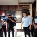 Tiga pemuda dikawal petugas Polres Gorontalo Kota usai diamankan lantaran diduga mencuri bentor. (sari/gopos)