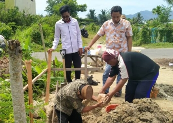 Peletakan batu pertama