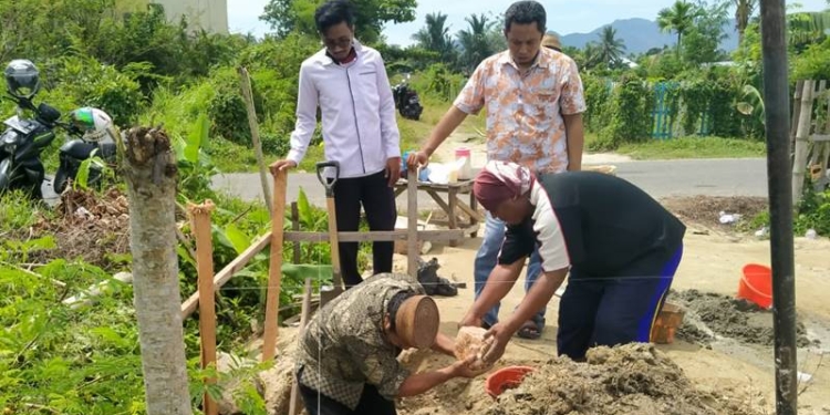 Peletakan batu pertama