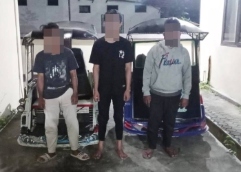 Polisi mengamankan 3 pemuda atas dugaan pencurian becak motor atau bentor, Selasa (2/2/2022). (istimewa)