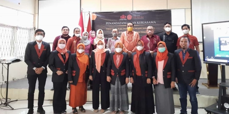 Tim pengajar/dosen Fakultas Hukum UNG (Dok. Gopos)