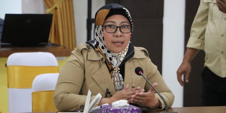 Ketua Komisi II DPRD Provinsi Gorontalo, Espin Tulie (dok. hms/deprov)