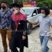 JK menjalani prosesi wisuda dikawal oleh dua polisi karena berstatus tahanan, Rabu (23/2/2022) (hms/polres)