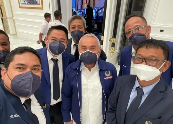 Sinyal Hamim Pou Maju Pilgub Gorontalo Pada Peresmian Menara Nasdem