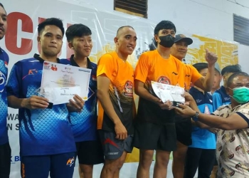 Penyerahan Hadiah Bupati Cup