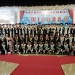 Para wisudawan-wisudawati Universitas Bina Mandiri Gorontalo berpose bersama dengan Senat UBM Gorontalo dan UNBITA Gorontalo dalam prosesi wisuda di Grand Sumber Ria Gorontalo, Sabtu (19/2/2022).