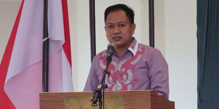 N.R. Monoarfa, Sekretaris DPRD Kota Gorontalo. (Foto: dok. Humas)
