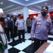 Kapolri Jenderal Listyo Sigit Prabowo meninjau akselerasi percepatan vaksinasi di Badan Pengembangan Sumber Daya Manusia (BPSDM) Badan Diklat Banten, Kabupaten Pandeglang, Selasa (22/2/22). (Foto: Humas Polri)