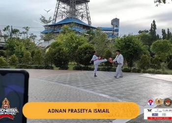 Salah satu atlet taekwondo Kabupaten Gorontalo saat menampilkan gerakan. (Foto: istimewa)