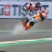 Pebalap Repsol Honda, Marc Marquez alami kecelakaan saat menjalani sesi pemanasan MotoGP Mandalika 2022 di Sirkuit Mandalika, Lombok Tengah, Nusa Tenggara Barat, Minggu (20/3/2022). (Suara.com)