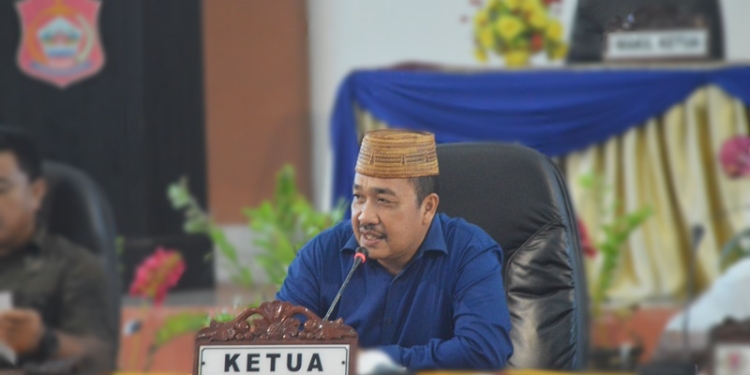Ketua Dewan Perwakilan Rakyat Daerah (DPRD) Kabupaten Bone Bolango, Halid Tangahu. (Foto: Putra/Gopos)