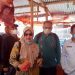 Komisi B, DPRD kota Gorontalo sedang mengecek harga daging sapi di pasar sentral Kota Gorontalo. Jum'at (4/3/2022). Foto : Sari/gopos