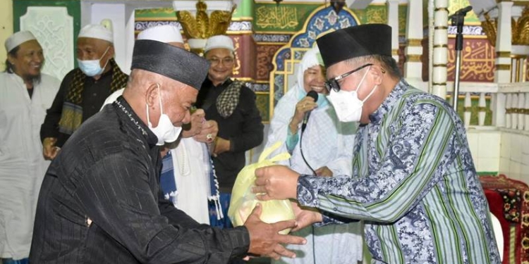 Bantuan sembako