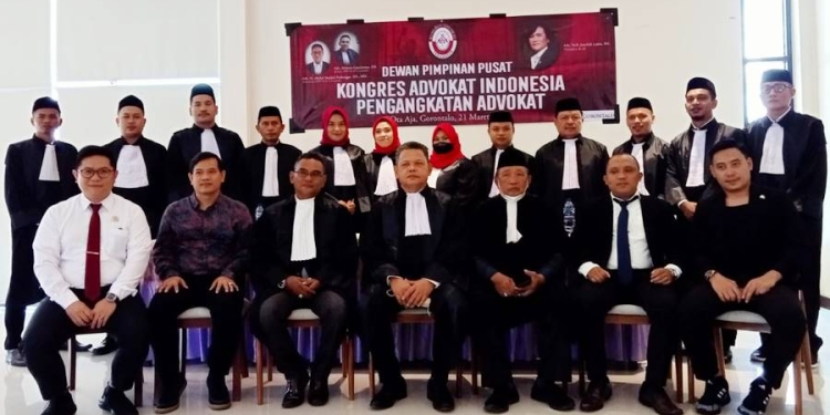 Advokat KAI