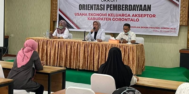Pelaksanaan kegiatan orientasi pemberdayaan ekomoni keluarga Akseptor di kabupaten/kota di Provinsi Gorontalo untuk meningkatkan perekonomian keluarga. foto istimewa
