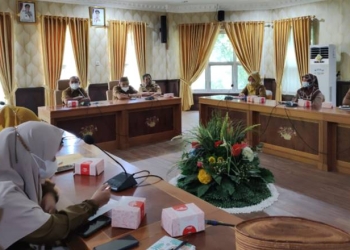 Suasana rapat