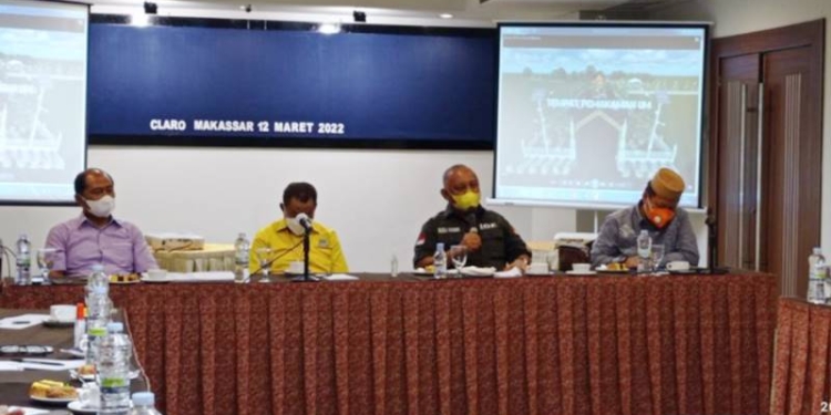 Gubernur Rusli Habibie