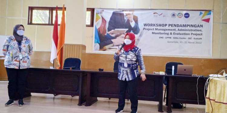 Workshop pendampingan manajemen proyek yang dilaksanakan oleh SDGs Center UNG bekerja sama dengan Pemerintah Jerman (dok. UNG)