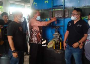 Minyak goreng curah sebanyak 20.000 liter telah sampai di Gorontalo. Selanjutnya minyak goreng curah ini akan didistribusikan khusus untuk Kabupaten Boalemo dan Pohuwato. (Foto dok. Komperindag)