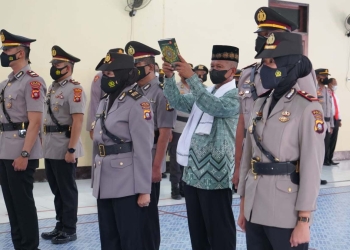 Empat Perwira Polres Gorontalo Kota, saat dilantik untuk jabatan baru, Senin (28/3/2022). (Foto: Humas Polres Kota)