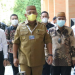Gubernur Gorontalo Rusli Habibie didampingi Sekdaprov Gorontalo Darda Daraba, Kaban Keuangan Danial Ibrahim dan Kepala Biro Pengadaan Sultan Kalupe saat tiba di Hotel Grand Hyatt Nusa Dua Bali, Jumat (25/03/2022), dalam rangka menghadiri Rakornas pemanfaatan produk dalam negeri, dalam rangka Aksi Afirmasi Bangga Buatan Indonesia (BBI), yang dibuka langsung oleh Presiden Joko Widodo dan dihadiri oleh seluruh kepala daerah dan jajaran Menteri dan pimpinan lembaga. (Foto: Zakir BPG)
