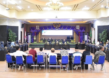 DPRD Kota Gorontalo ketika melaksanakan rapat paripurna internal 
terkait pembentukan pansusu, bertempat di kantor DPRD Kota Gorontalo, 
Selasa (5/4/2022)
