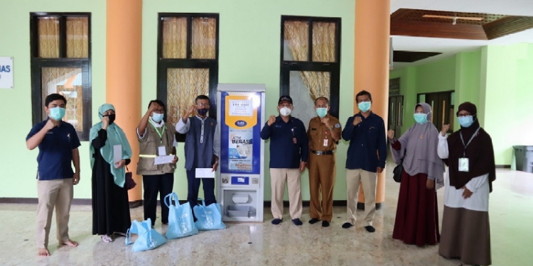 Unit Pengumpul Zakat PKT berhasil himpun dana zakat hingga 9,4M dalam 1 tahun terakhir.