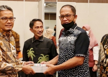 Bupati Gorontalo Bakal Warnai IKN Dengan Tanaman Kelapa. (Foto: Istimewa)