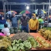 Pedagang Pisang dan Kacang di malam Qunut Desa Payunga, Kecamatan Batudaa, Kabupaten Gorontalo, Jumat (16/4/2022) (Foto: Putra/Gopos)